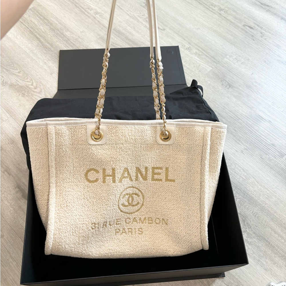 CHANEL Cream and Gold Logo Tweed Tote Bag